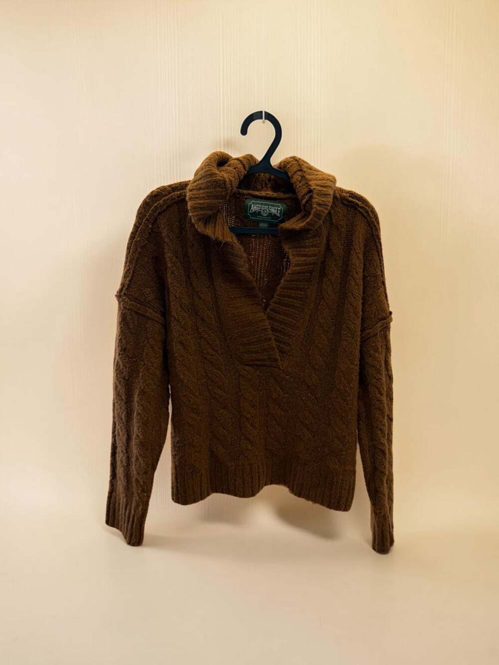 Vintage American Eagle - Small -Brown Cable Knit V-Neck Hooded Sweater